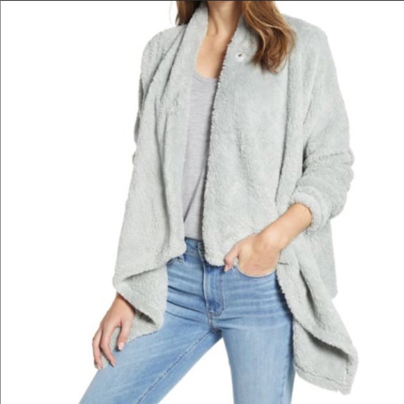 bobeau Sweaters - RELISTED NWT Bobeau Drape Front Faux Fur Cardigan